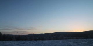 实时/鸟瞰图的日出冬季山