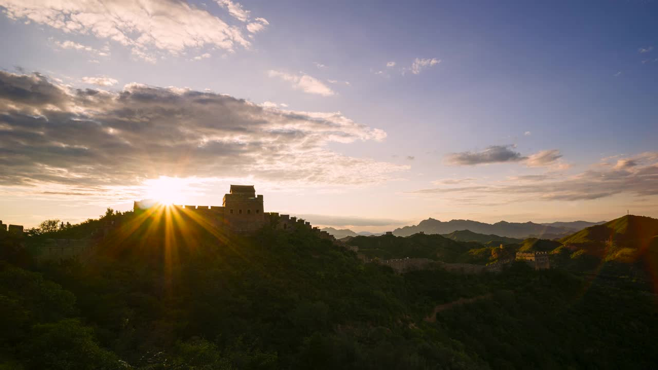 秋日的长城，美丽的云景(延时)