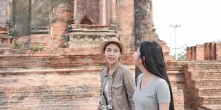亚洲快乐的年轻女性享受旅游的假期