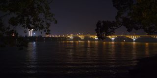 夜景照明长沙城市公园湖湾交通大桥全景4k中国
