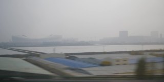 青岛到南京城市日落时间火车公路旅行工业视图乘客pov全景4k中国