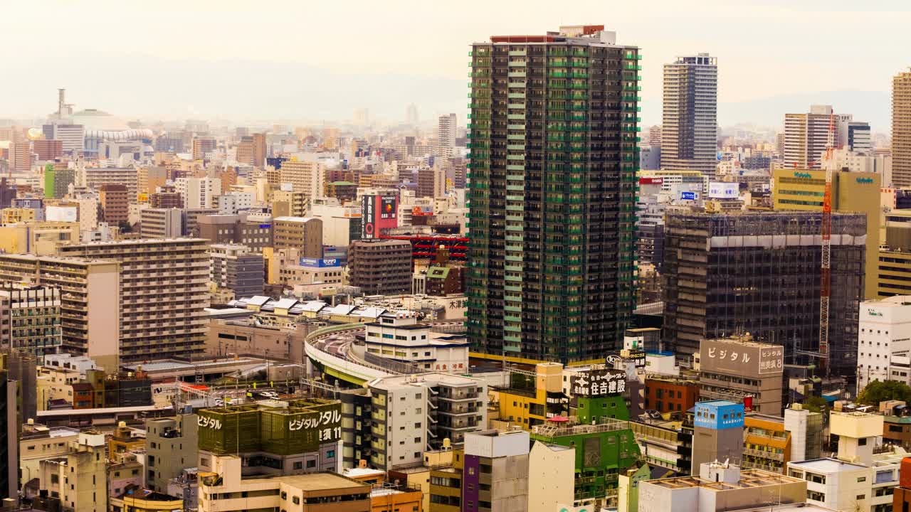 《时光流逝》中的日本大阪