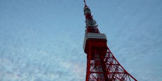 延时拍摄的黎明时分的东京塔