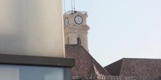 大教堂钟历史悠久的市中心科英布拉