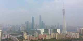 阳光明媚的一天广州市区交通大桥著名的塔，河边航拍全景4k中国