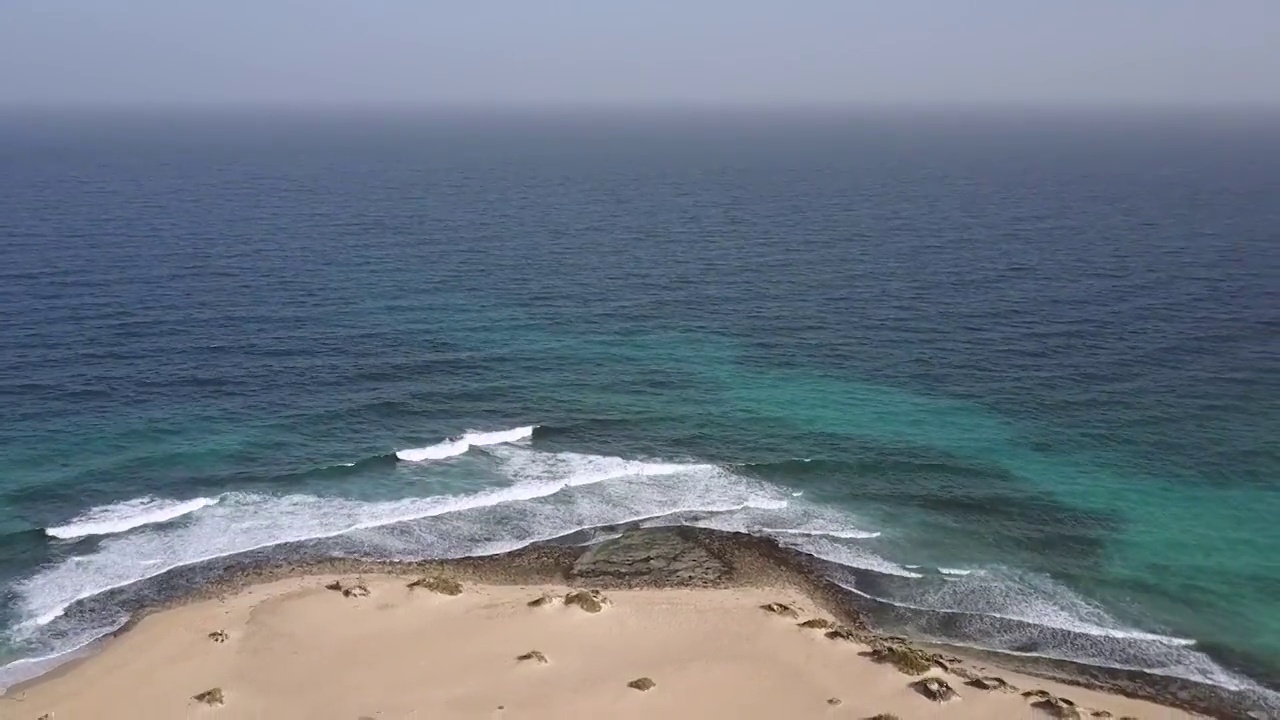 热带海滩，水上地平线