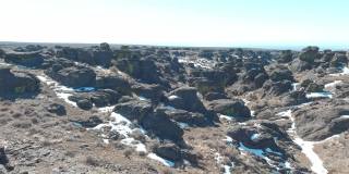 爱达荷州南部沙漠中独特的胡毒岩石构造