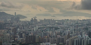 从九龙山顶看香港城市天际线的时间流逝