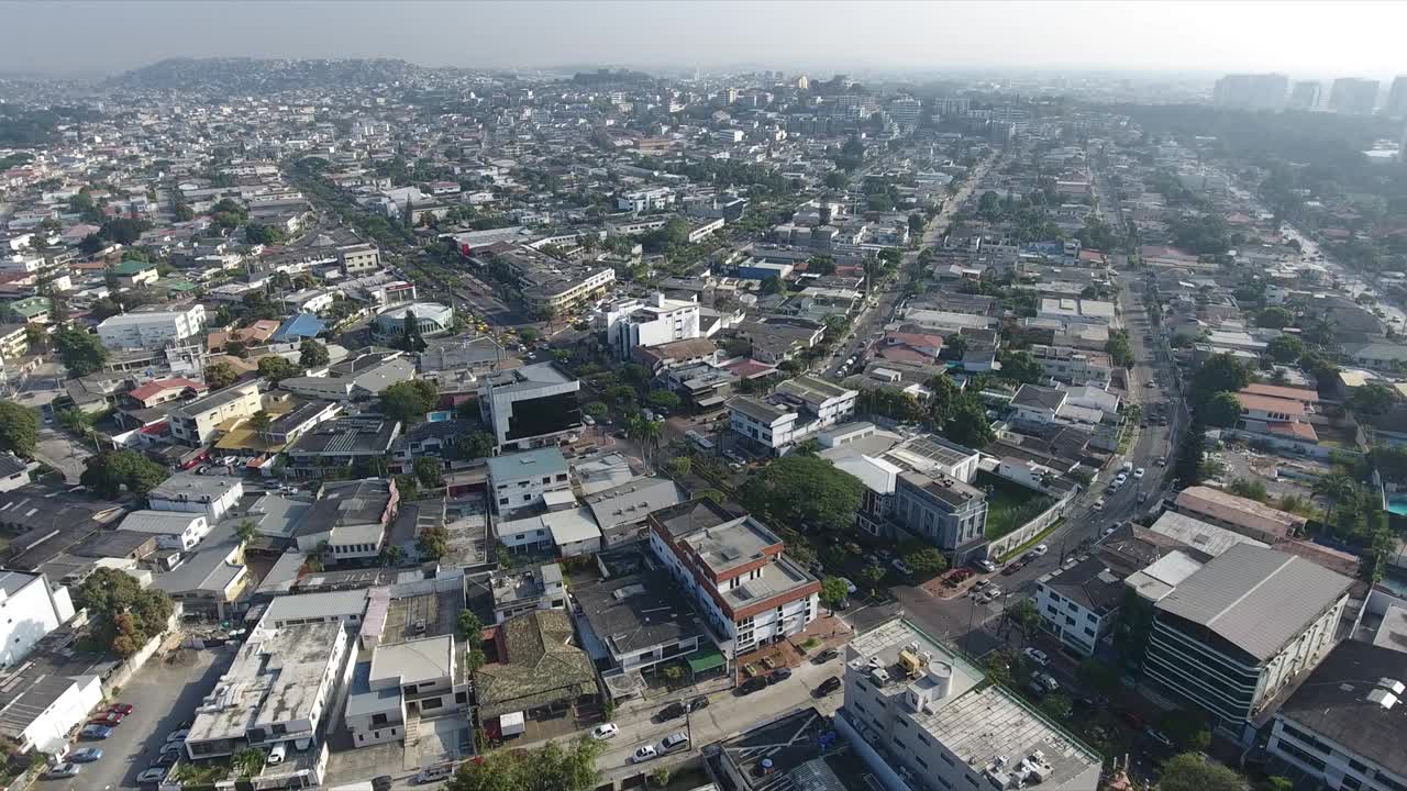 瓜亚基尔市