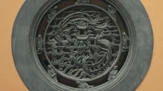 中国杭州灵隐寺墙上的浮雕。视频素材模板下载