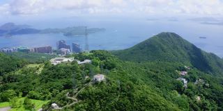 鸟瞰图西峰，紧靠太平山顶