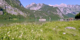 贝希特斯加登湖Königssee，一个阳光明媚的夏日