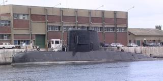 阿根廷布宜诺斯艾利斯省马德普拉塔海军基地的 ARA Santa Cruz 潜艇。