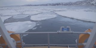 从日本北海道网尻海上的破冰船上看