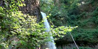 中北瀑布位于俄勒冈州的银瀑布州立公园