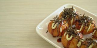 章鱼烧丸子或章鱼丸——日本料理风格