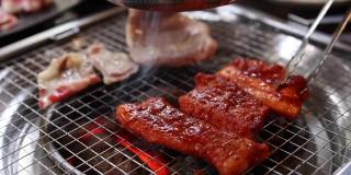 烤猪肉牛肉韩国烧烤