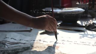中国传统，书法家用毛笔写字视频素材模板下载