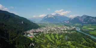 俯瞰瑞士坏拉加兹市