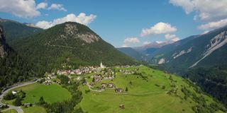 俯瞰瑞士维森村