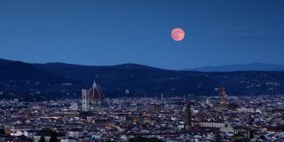 佛罗伦萨满月