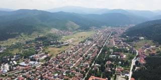 保加利亚维林格勒著名温泉胜地的鸟瞰图