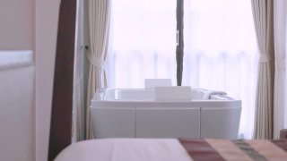 酒店房间的豪华浴室内部视频素材模板下载