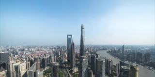 中国上海城市景观和天际线的高角度视图。