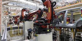 机器人自动化生产，现代化厂房
