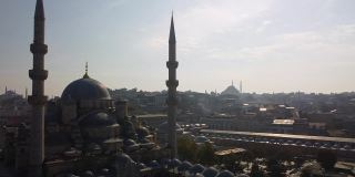 Yeni Cami和Spice bazaar的鸟瞰图