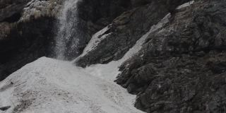 雪崩，糟糕的天气，格兰帕拉迪索国家公园，