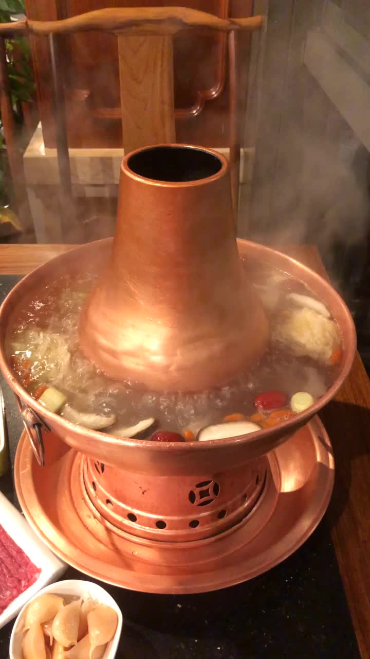 火锅，中国菜