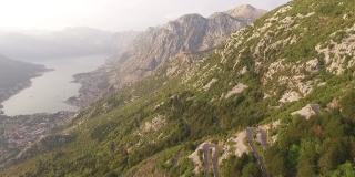 黑山山中蜿蜒的山路