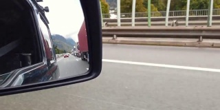 南蒂罗尔Brenner高速公路上的卡车交通堵塞