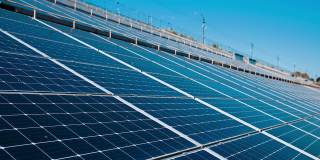 光伏环境太阳能。太阳能技术和替代发电。