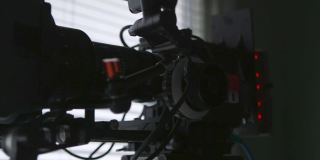 专业电影胶片相机的特写镜头。