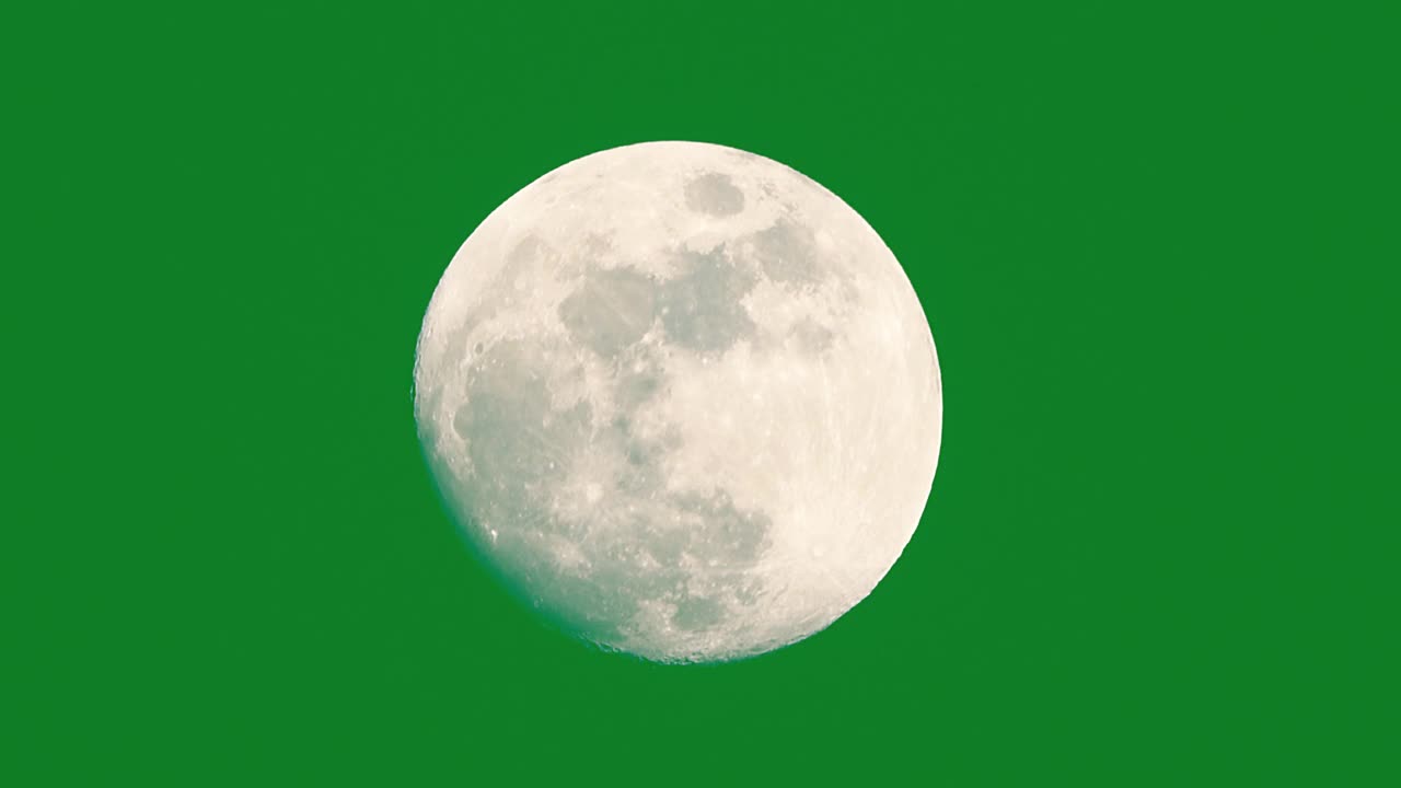 月球。
