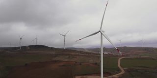风力发电厂与风力涡轮机发电绿色能源