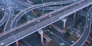 中国上海高速公路的4K高清航拍视频