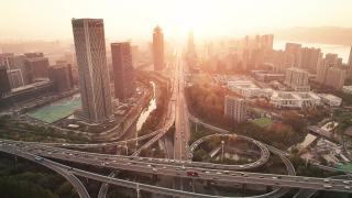 日落时分杭州高架公路鸟瞰图视频素材模板下载