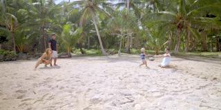 几代人在沙滩上玩耍
