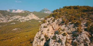 空中拍摄的金牛座山脉。地中海地区，金牛座山脉，土耳其