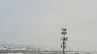 5G基站在冬天的天气视频素材模板下载