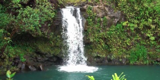 Pua'a Kaa瀑布-路到哈那毛伊岛，夏威夷