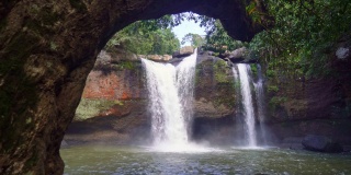 泰国Khao Yai国家公园美丽的休苏瓦特瀑布