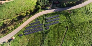 飞过巴西农村地区的太阳能电池板