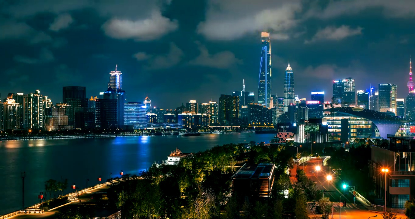 延时拍摄，中国上海外滩夜景