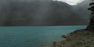 西藏的巴松湖