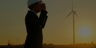 投资者探索安装风力涡轮机以产生无污染的清洁能源。