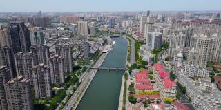 航拍天津海河沿岸的城市面貌